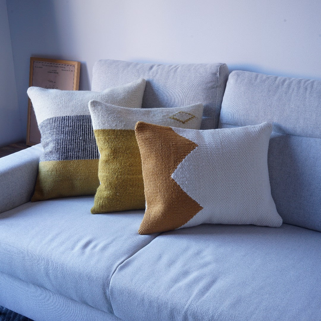 Tracking page collection cover photo, cushions on a sofa