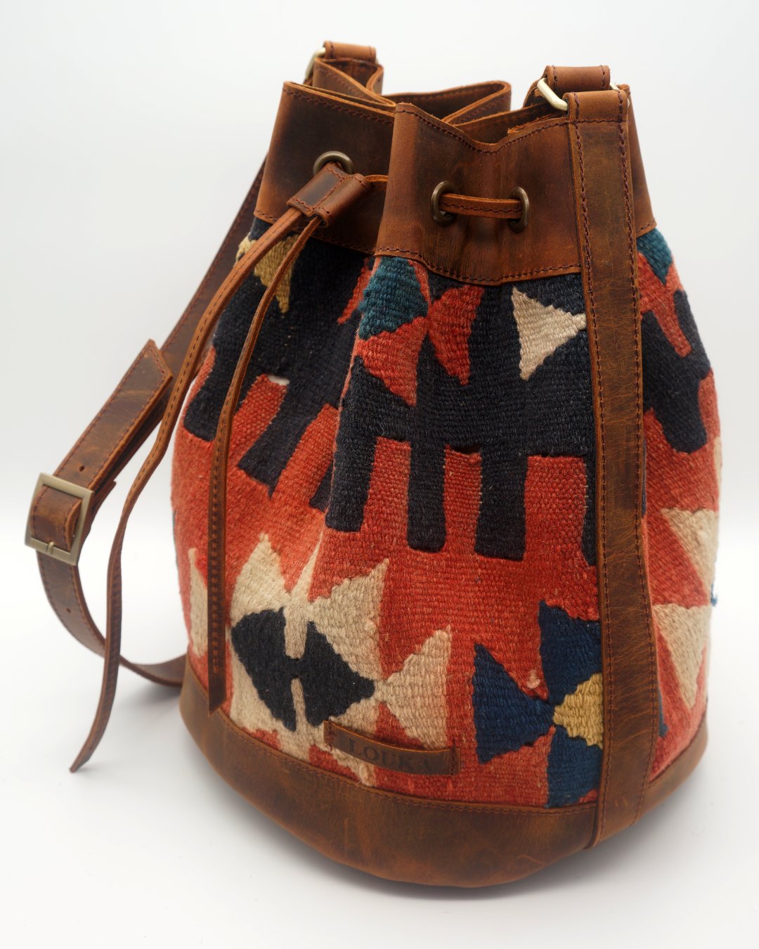 Handmade Kilim Bucket Bag With Genuine Leather LKB02056