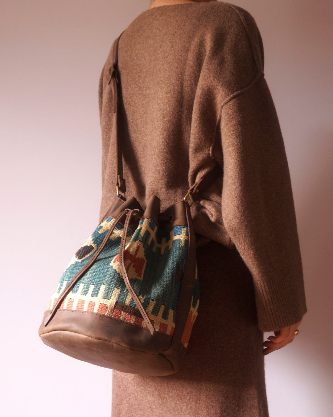 Handmade Kilim Bucket Bag With Genuine Leather LKB02092