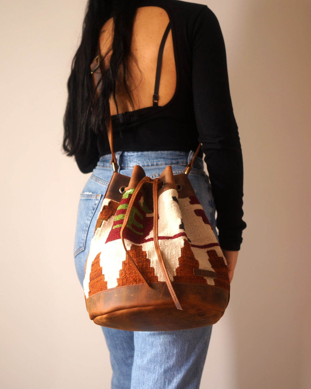 Handmade Kilim Bucket Bag With Genuine Leather LKB02132