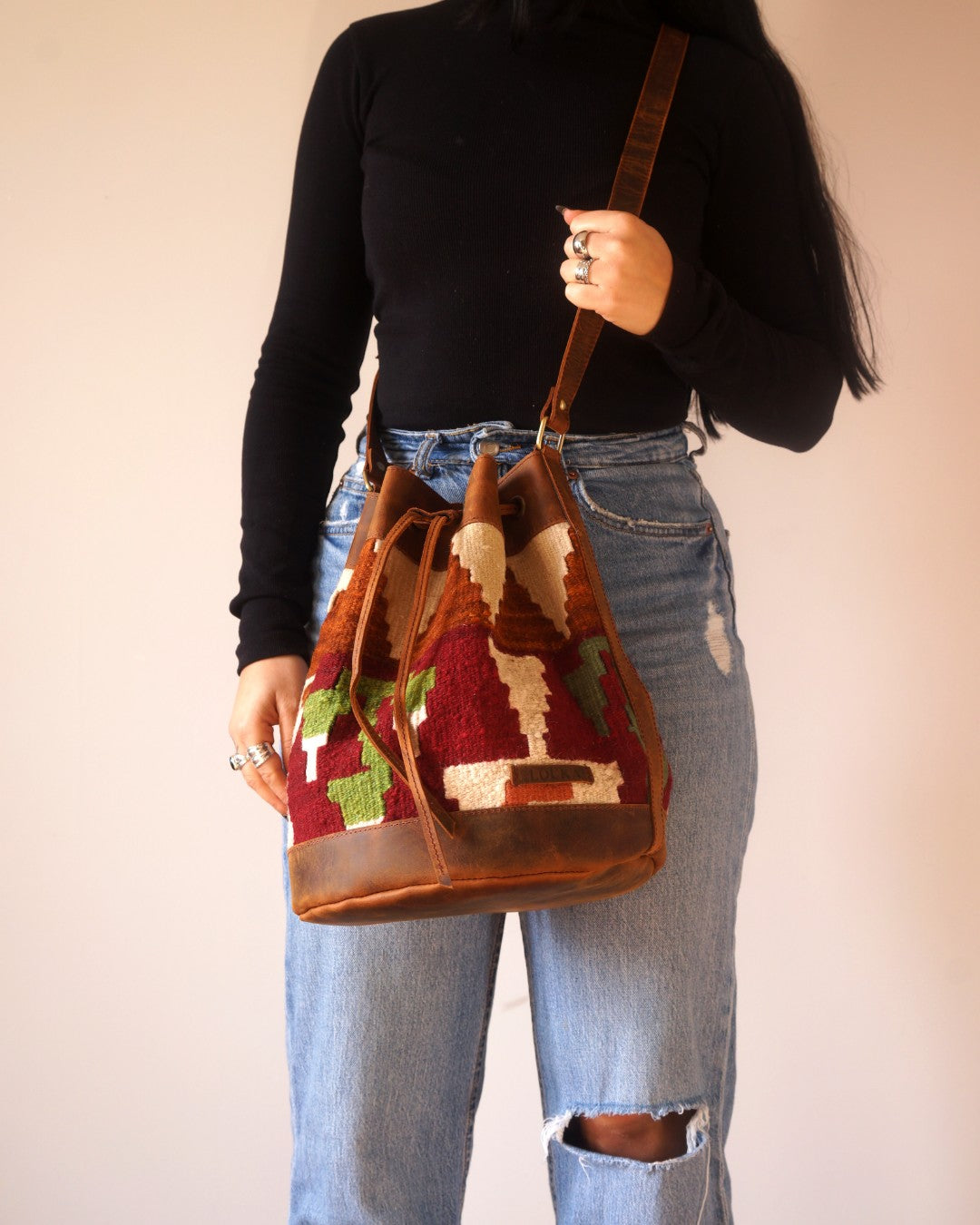 Handmade Kilim Bucket Bag With Genuine Leather LKB02138