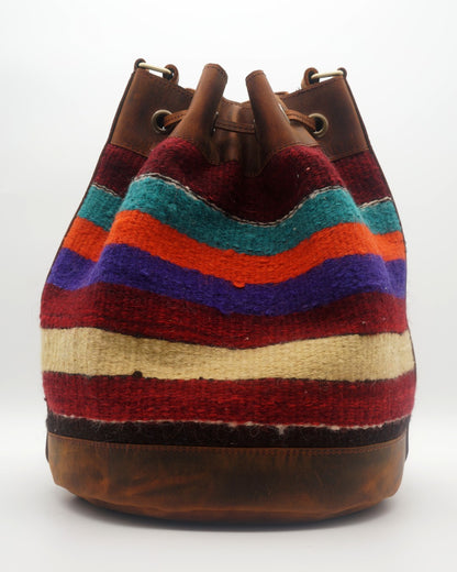 Bolso Cubo de Kilim Hecho a Mano Con Cuero Genuino LKB02146