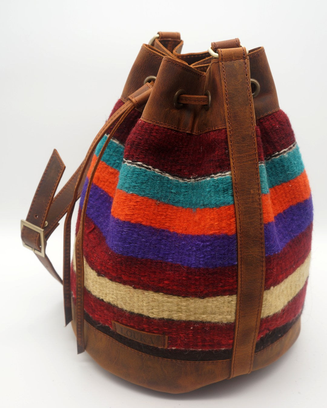 Bolso Cubo de Kilim Hecho a Mano Con Cuero Genuino LKB02146