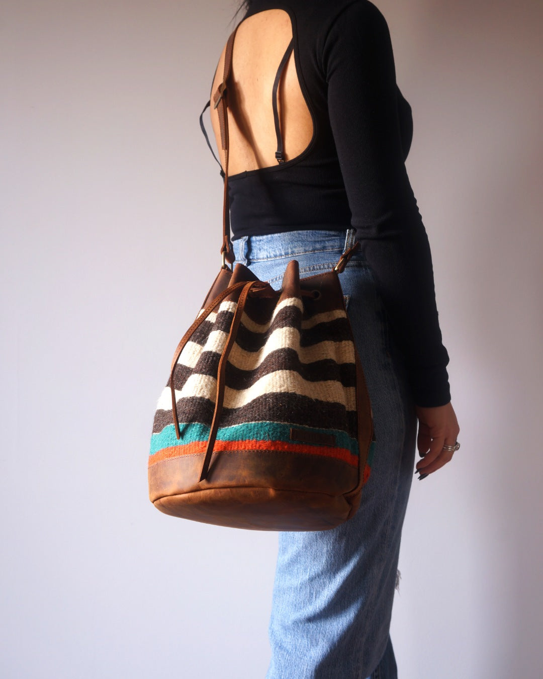 Handmade Kilim Bucket Bag With Genuine Leather LKB02155